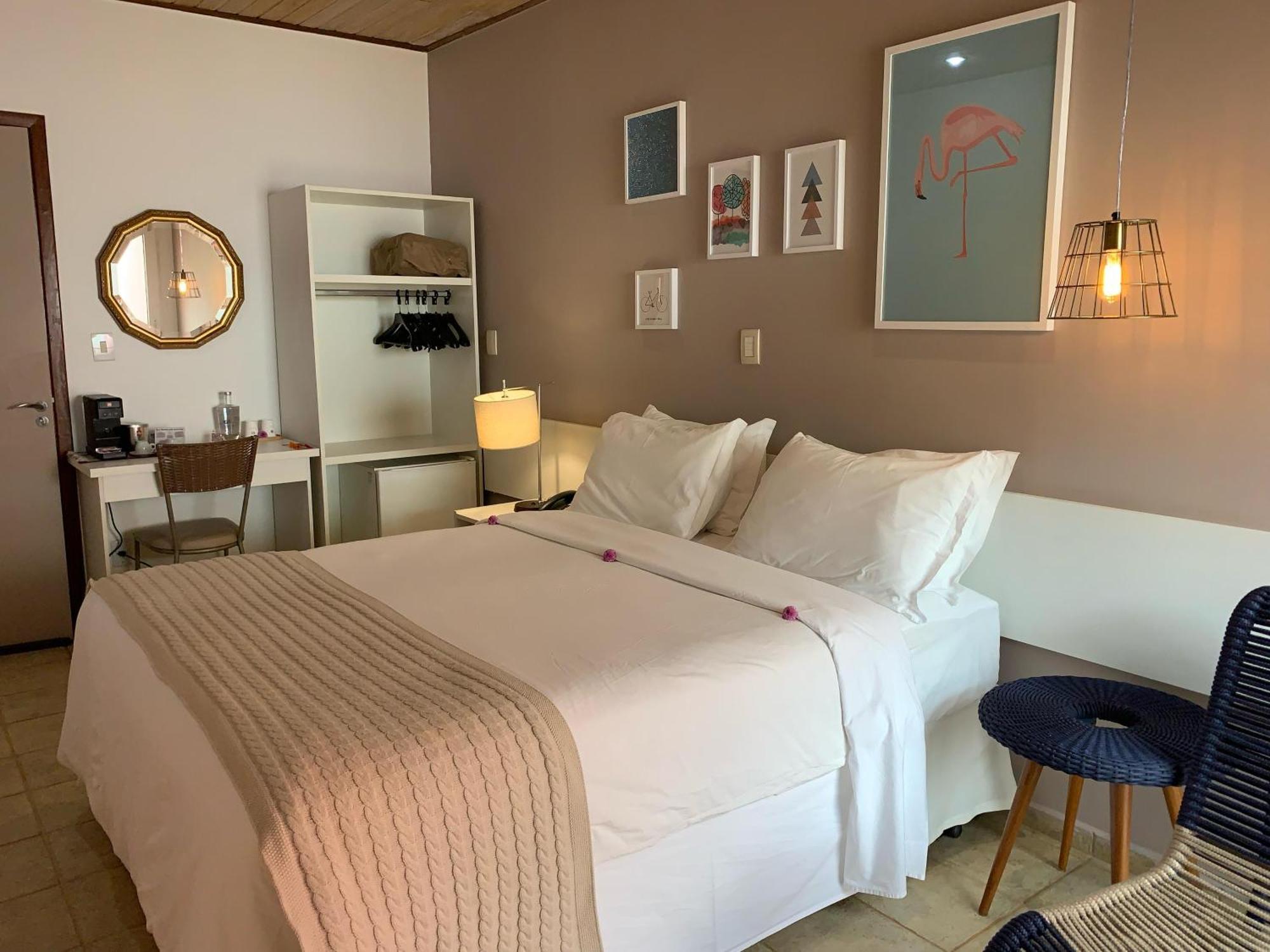 Hotel Boutique Frangipani Brotas Extérieur photo A room at the hotel