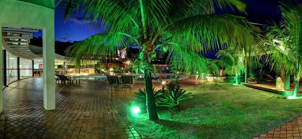 Hotel Boutique Frangipani Brotas Extérieur photo Landscape lighting